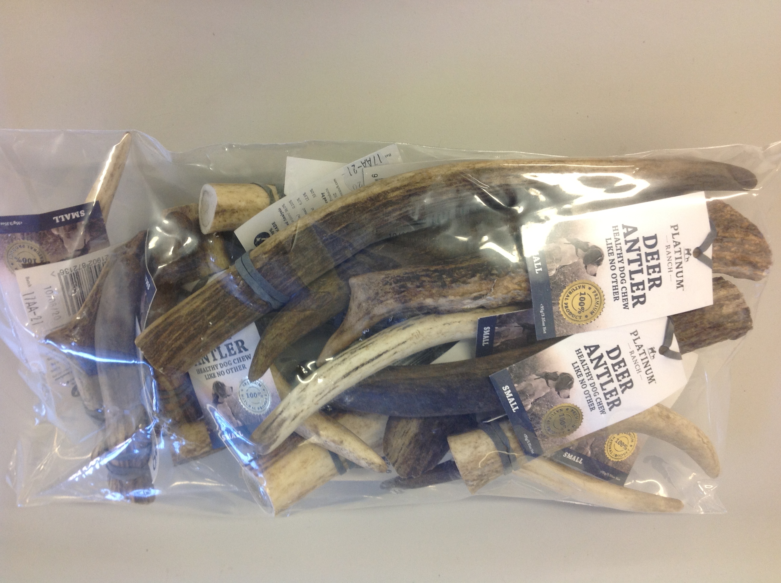 Platinum Ranch Small Deer Antlers 1kg DOG TREAT Platinum Ranch Small Deer Antlers 1kg DOG TREAT
