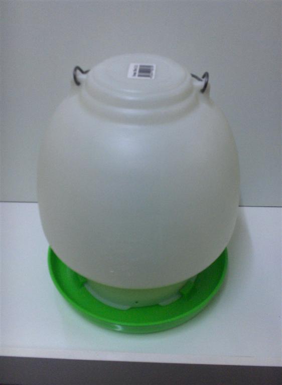 AVICO BALL TYPE WATERER 12 L. (GREEN & WHITE) POULTRY AVICO BALL TYPE WATERER 12 L. (GREEN & WHITE) POULTRY