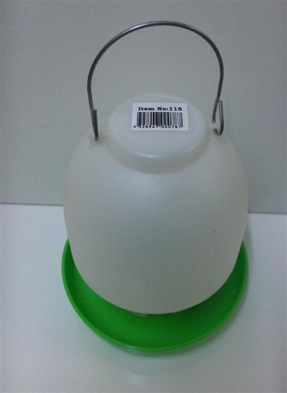 AVICO BALL TYPE WATERER 2.5 L. (GREEN & WHITE) POULTRY AVICO BALL TYPE WATERER 2.5 L. (GREEN & WHITE) POULTRY