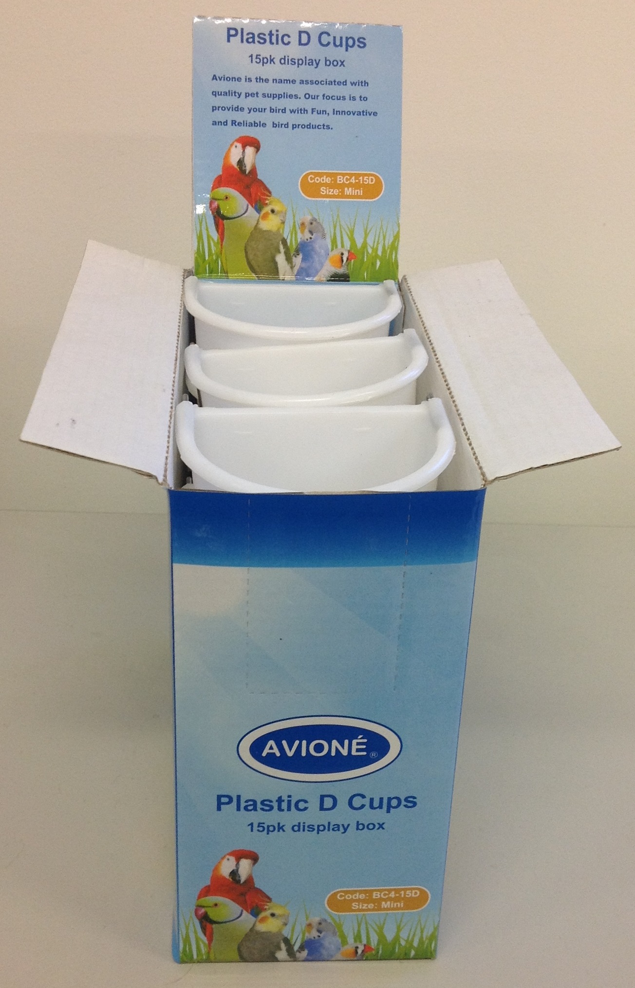 15 MINI PLASTIC D-CUP IN DISPLAY BOX 15 MINI PLASTIC D-CUP IN DISPLAY BOX