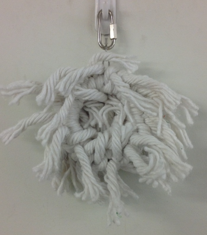 SMALL SHAGGY COTTON WHITE RING - Click Image to Close