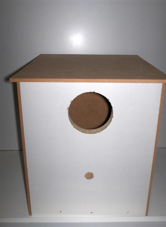 WOODEN LARGE PARROT NEST BOX 25cmW x 29cmH x 26cmD - Click Image to Close