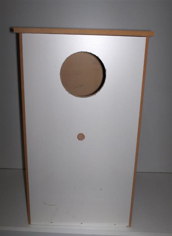 WOODEN TALL PARROT NEST BOX 45CM WOODEN TALL PARROT NEST BOX 45CM
