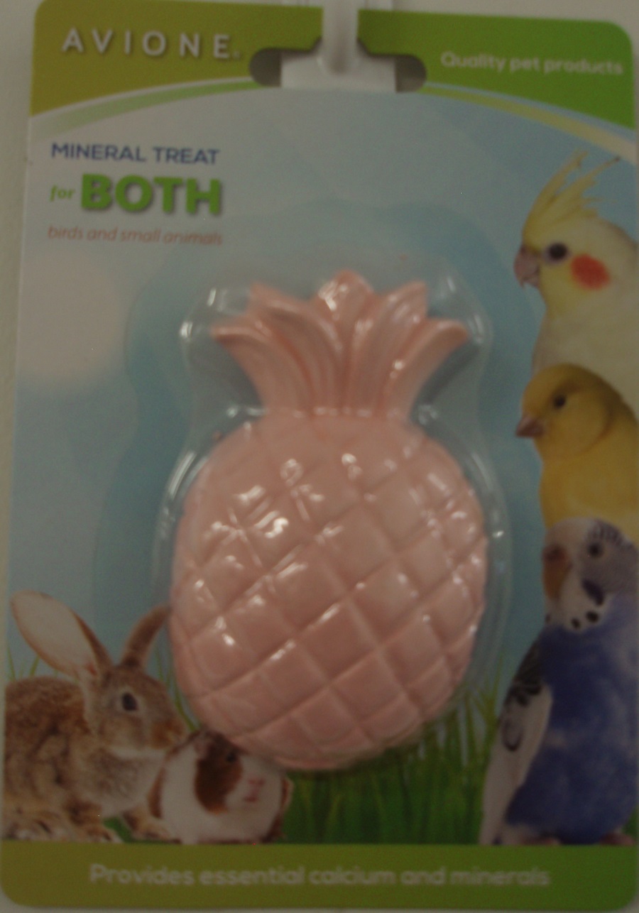 PINEAPPLE MINERAL TREAT 8cmH x 5cmW FOR FOR RABBITS,GUINEA PIG, PINEAPPLE MINERAL TREAT 8cmH x 5cmW FOR FOR RABBITS,GUINEA PIG,