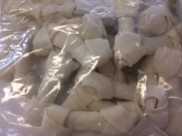 25pk 4.5 INCH KNOTTED RAWHIDE HIDE BONES 25pk 4.5 INCH KNOTTED RAWHIDE HIDE BONES
