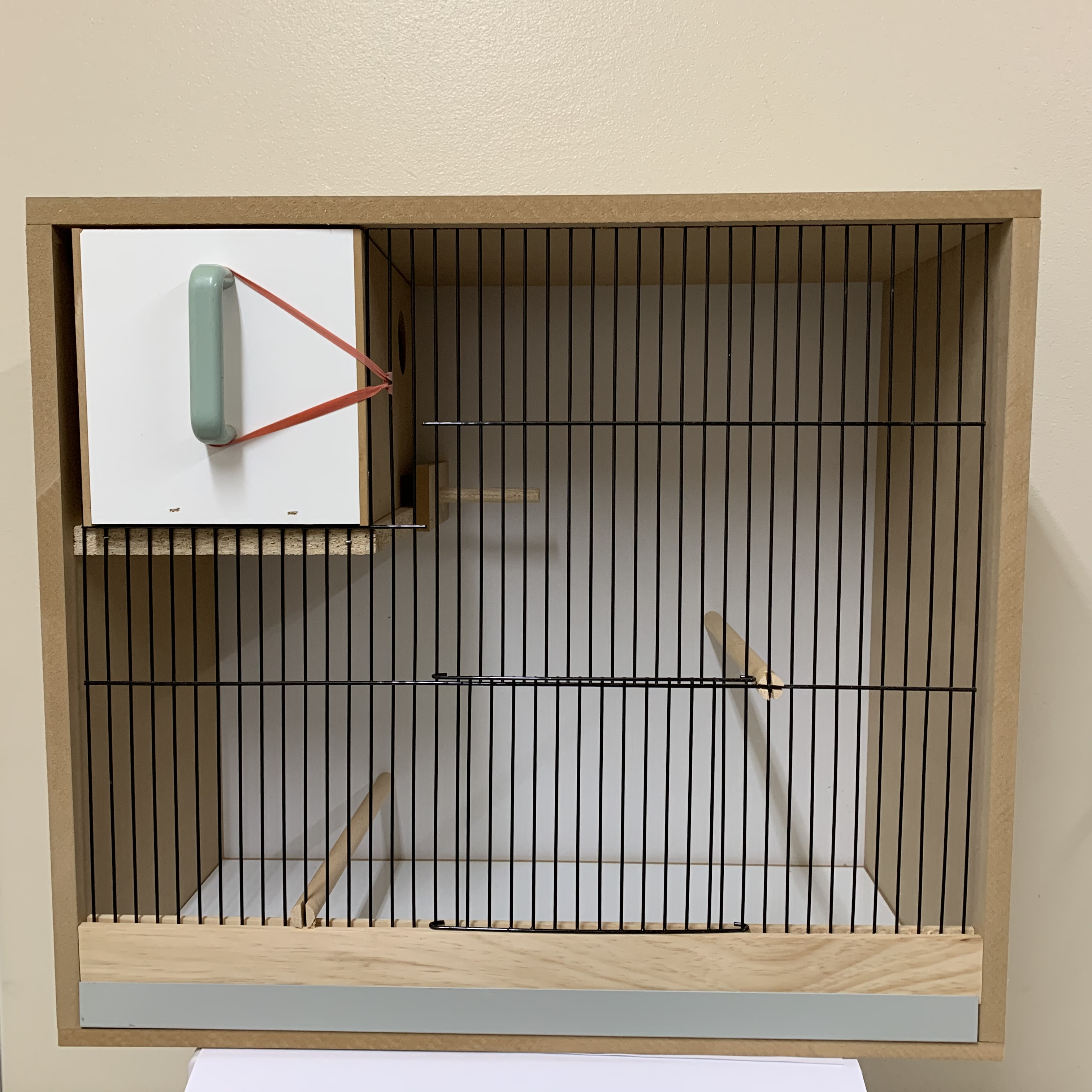 Wooden Bird Cabinet Single Level Wooden Bird Cabinet Single Level