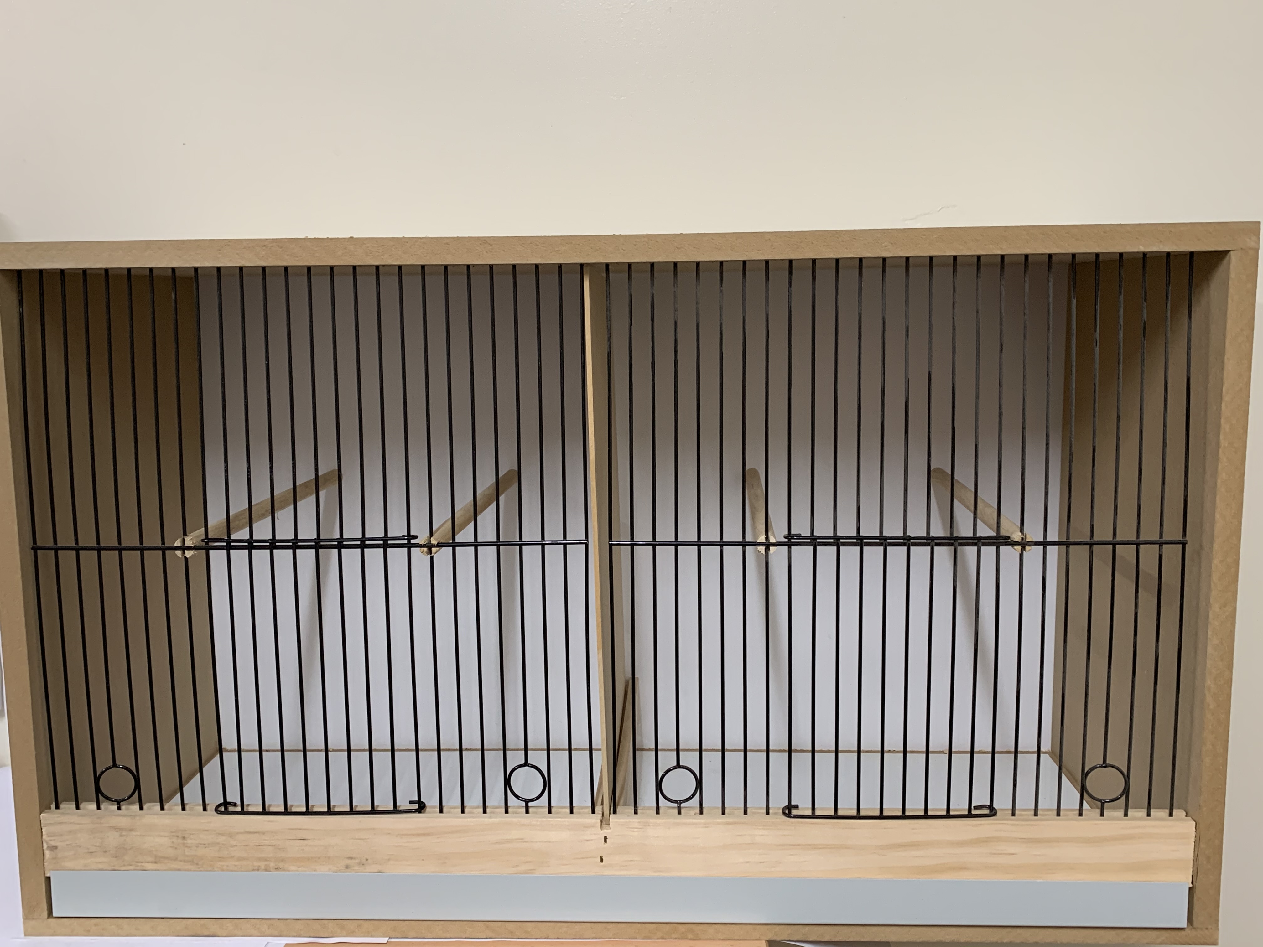 Wooden Double Drawer Breeding Cabinet - Click Image to Close