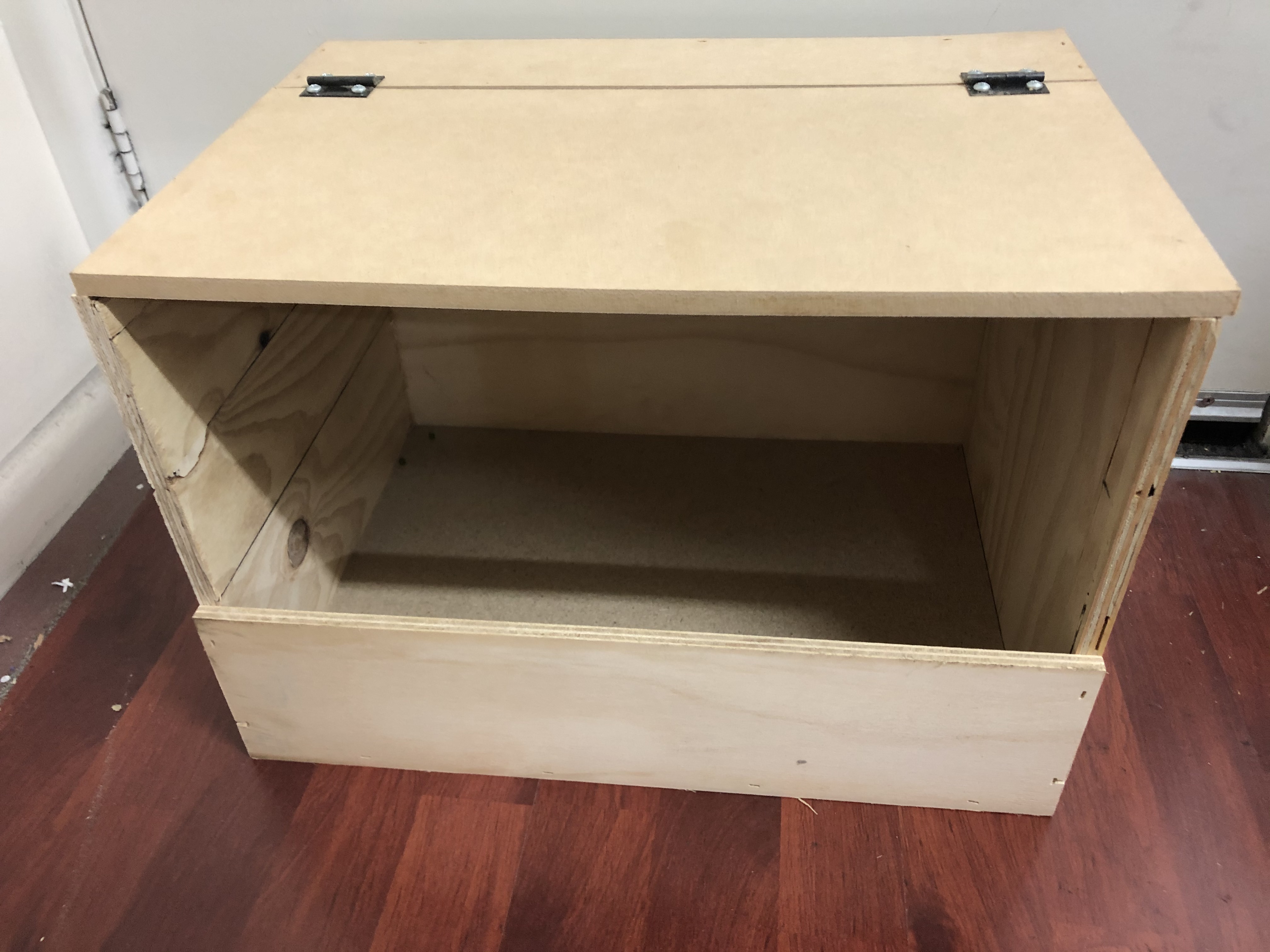 POULTRY LAYING NEST BOX SINGLE w LID - Click Image to Close