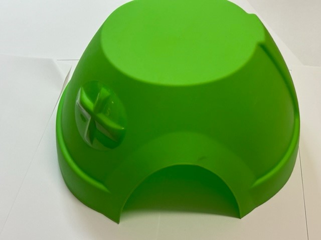 LARGE RABBIT,GUINEA PIG HIDEAWAY HUT IGLOO HOUSE LARGE RABBIT,GUINEA PIG HIDEAWAY HUT IGLOO HOUSE