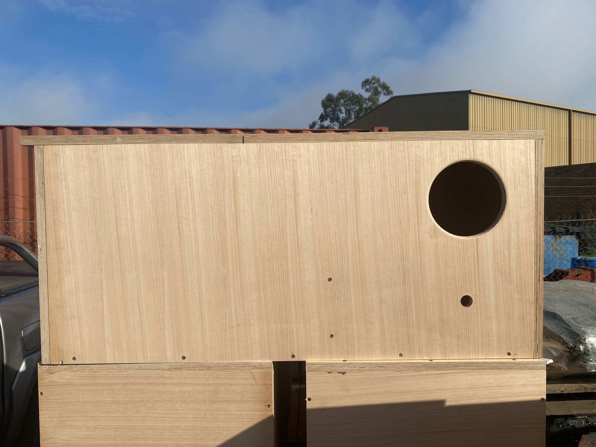 Ply Macaw nesting breeding wooden box
